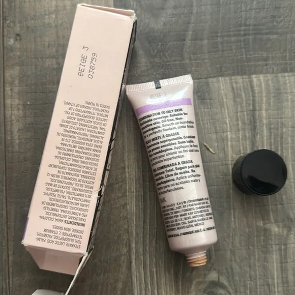 Mary Kay Timewise Matte Wear Liquid Foundation - Picture 5 of 5